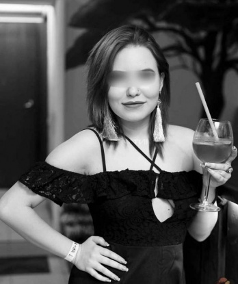 Соблазнительная девушка с огненной страстью и безупречной внешностью готова исполнить твои самые сокровенные желания. Позволь себе немного разврата! 945, 25 лет